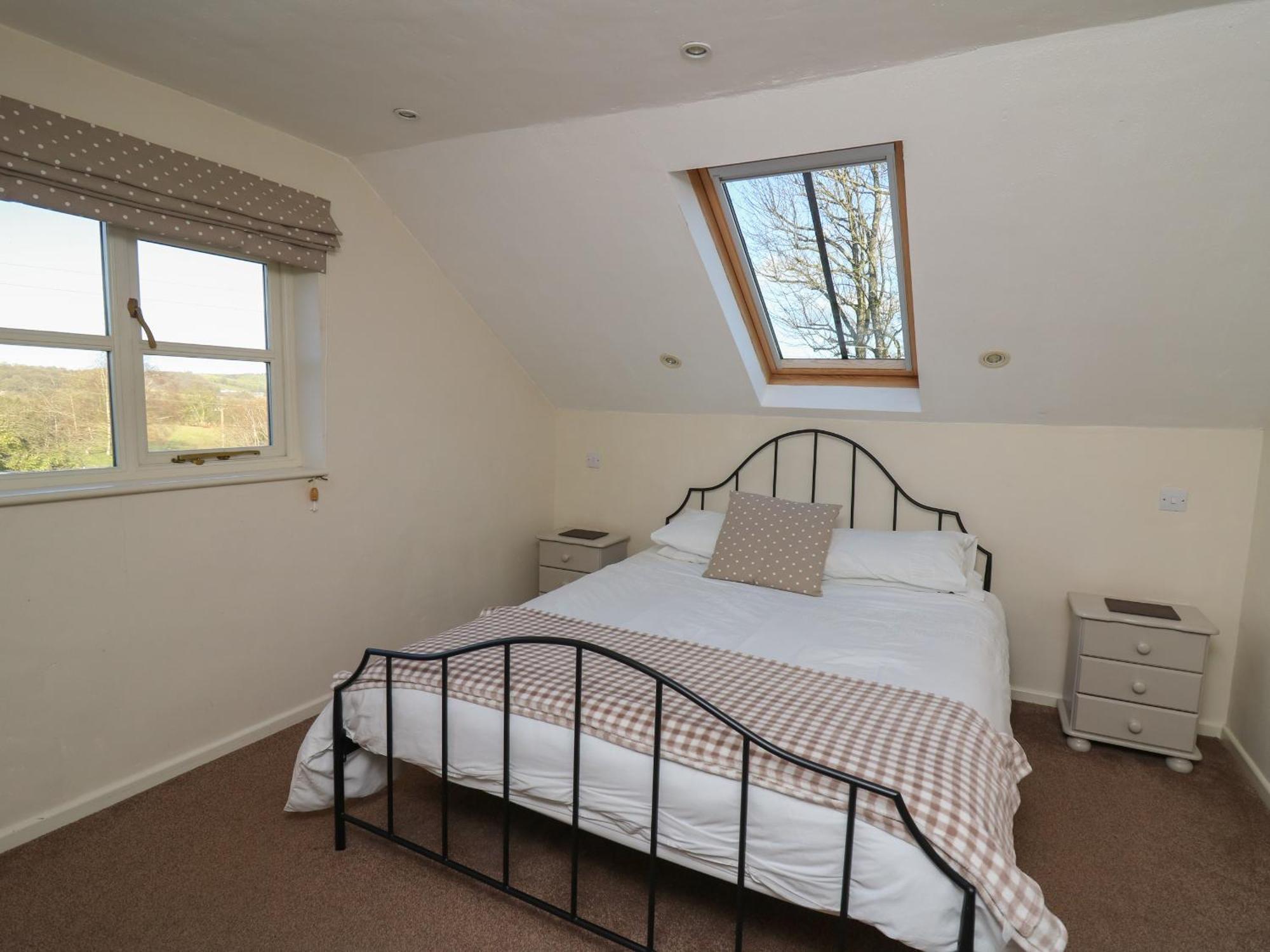 Caely Villa Llandrindod Wells Exteriör bild